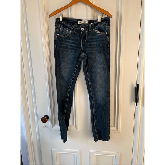 Paris Blue junior’s dark was skinny jeans 9 - Picture 1 of 3